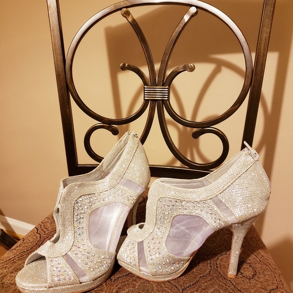 Silver Rhinestone Heels - Picture 3 of 7
